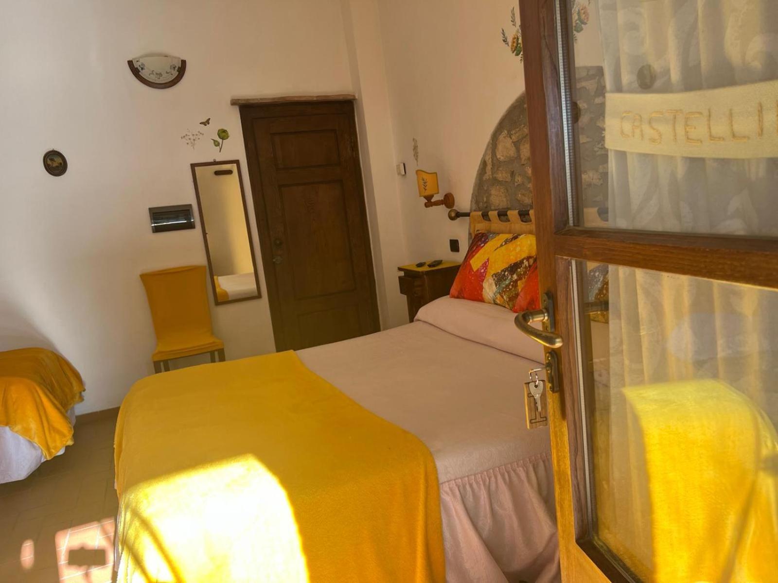 Farm stay La Castellina *